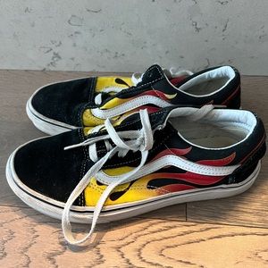 Vans old skool flame shoe
